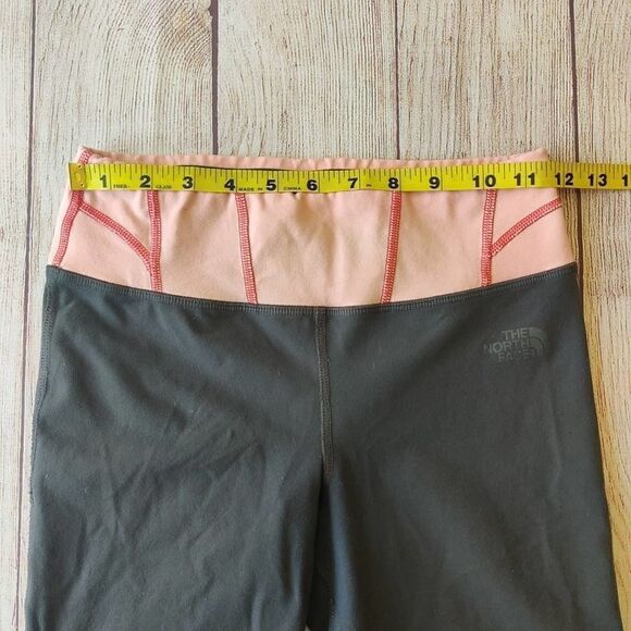 The North Face VaporWick athletic capris sz XS - Picture 5 of 8